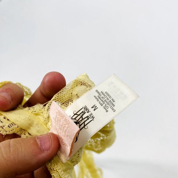 We Are Hah Chi Stretch-lace Bralette In Lemonade - Picture 5 of 6